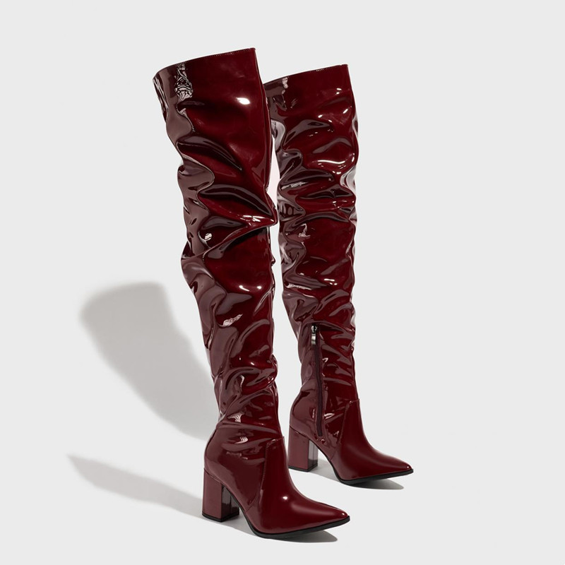 Fashion Patent Leather Pleated - Leatherwork Rivets recension och pris
